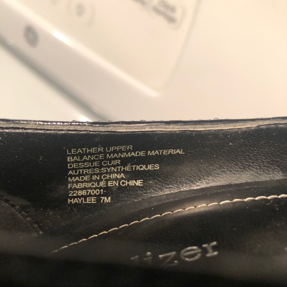 Naturalizer sz 7 Oxford style - Picture 5 of 6